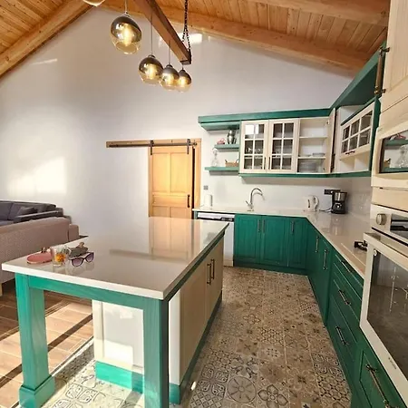 Sarnic Villa