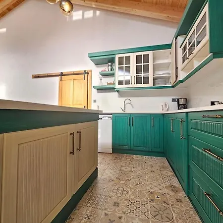 Villa Sarnic